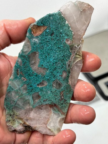 Spiderweb chrysocolla - chrysocolla, in